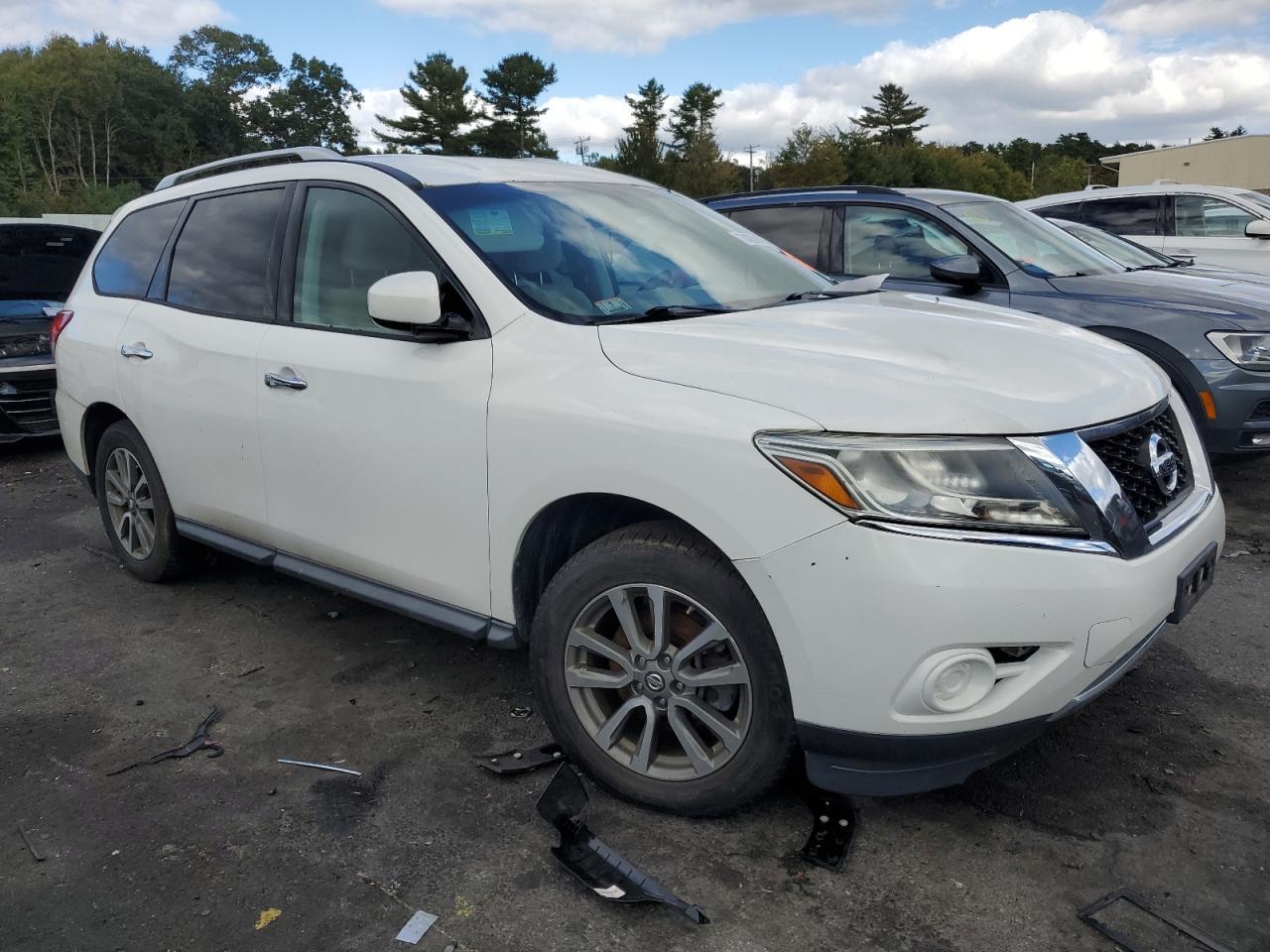 Lot #2885920757 2014 NISSAN PATHFINDER