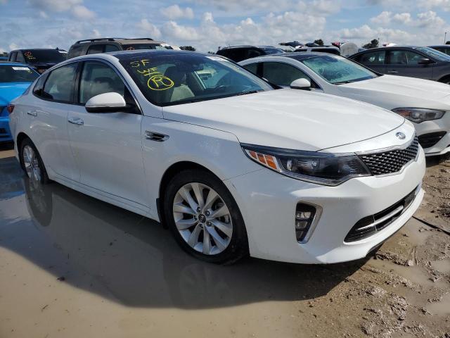 VIN 5XXGU4L30JG242688 2018 KIA Optima, EX no.4