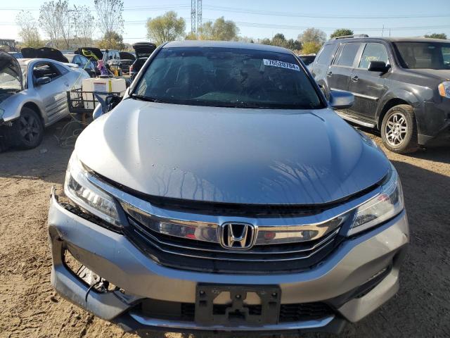 2017 HONDA ACCORD TOU - 1HGCR3F98HA027903