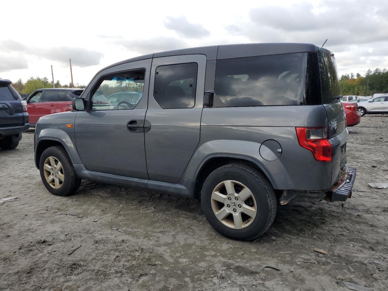 Lot #2901363038 2011 HONDA ELEMENT EX