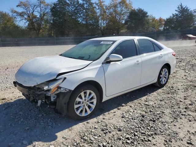 VIN 4T4BF1FK0FR467220 2015 Toyota Camry, LE no.1