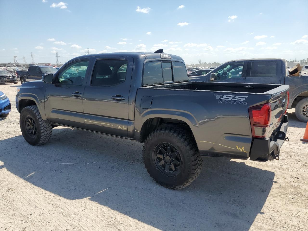 Lot #2886161548 2023 TOYOTA TACOMA DOU