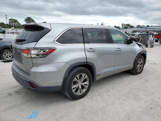 VIN 5TDBKRFH0FS163130 2015 Toyota Highlander, LE no.3