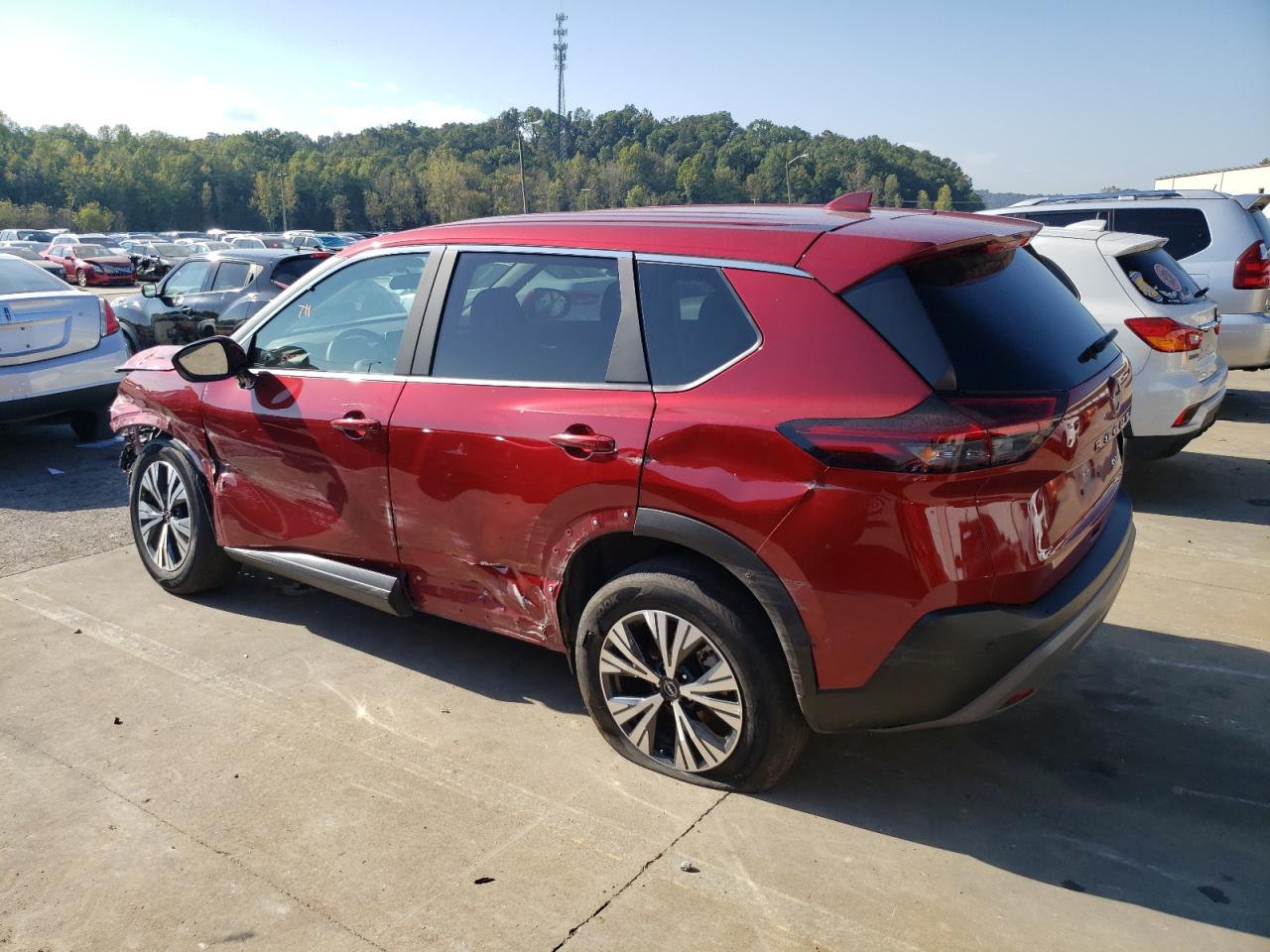 Lot #2935758894 2023 NISSAN ROGUE SV