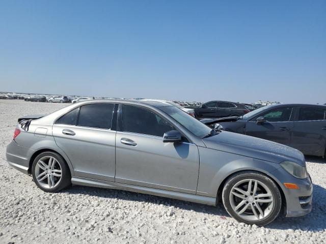 VIN WDDGF4HB2EG214664 2014 Mercedes-Benz C-Class, 250 no.4