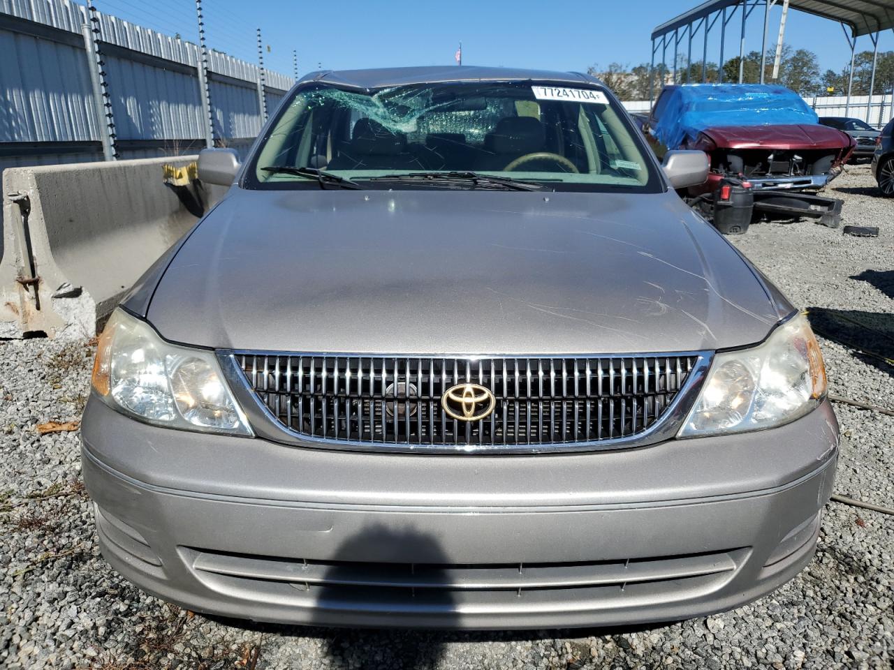 Lot #2935763855 2000 TOYOTA AVALON XL