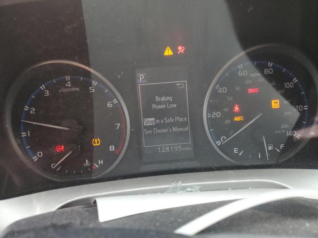 2017 TOYOTA RAV4 LE - JTMZFREV8HJ705925