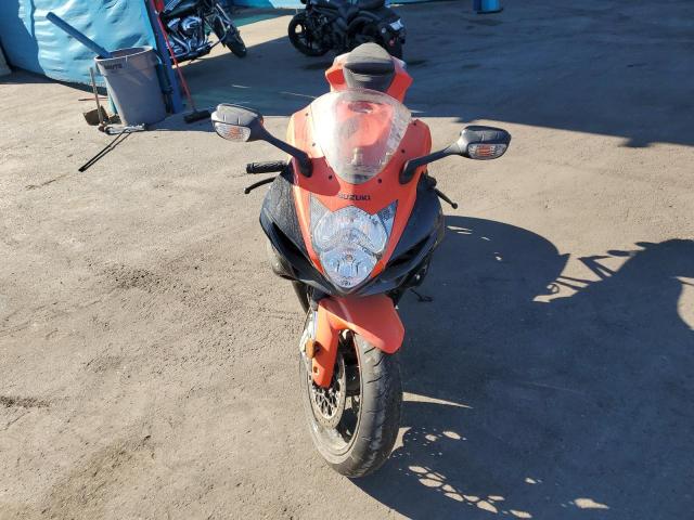 SUZUKI GSX-R600 2022 orange  gas JS1GN7FA8N7100641 photo #3