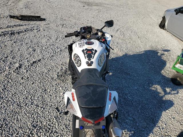 2024 SUZUKI GSX-R600 JS1GN7FA6R7100465