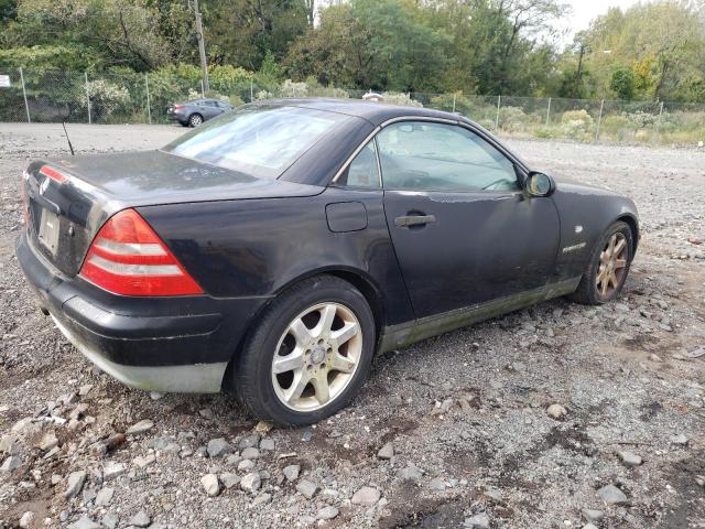 MERCEDES-BENZ SLK-CLASS 1998 black  gas WDBKK47F2WF063948 photo #4