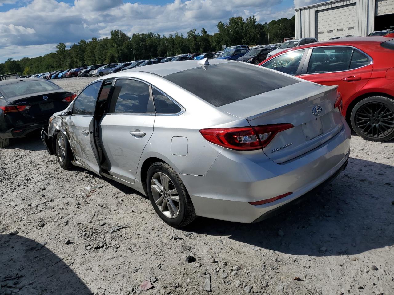 Lot #2970211270 2017 HYUNDAI SONATA SE