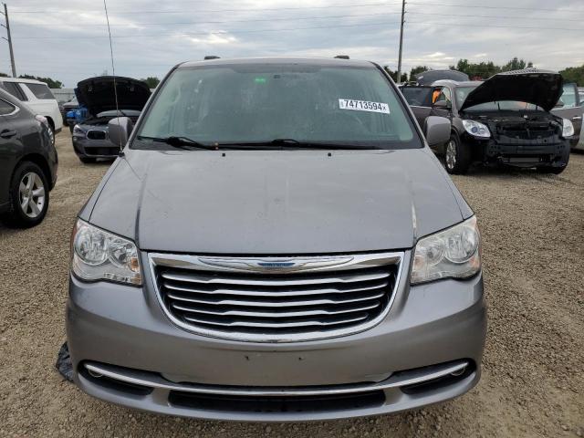 VIN 2C4RC1CG9FR697051 2015 Chrysler Town and Countr... no.5