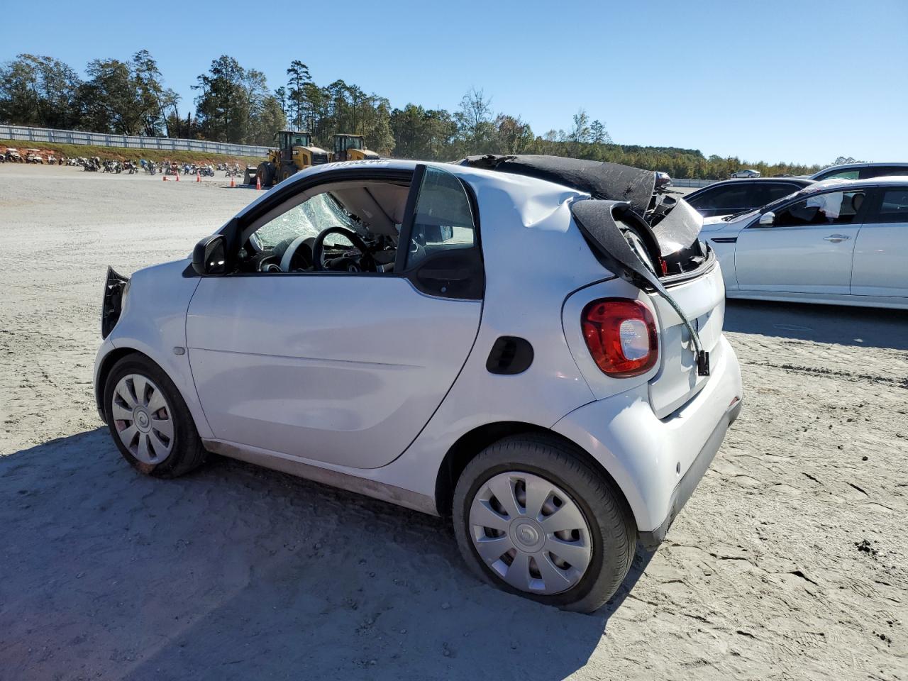 Lot #2970004902 2016 SMART FORTWO