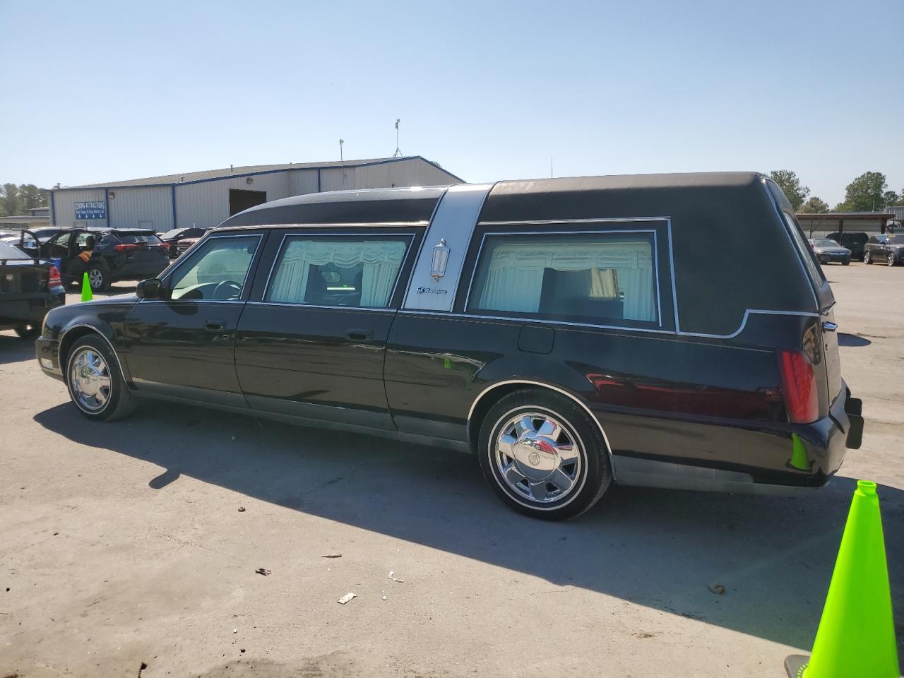 CADILLAC COMMERCIAL 2004 black hearse gas 1GEEH00Y84U500739 photo #3