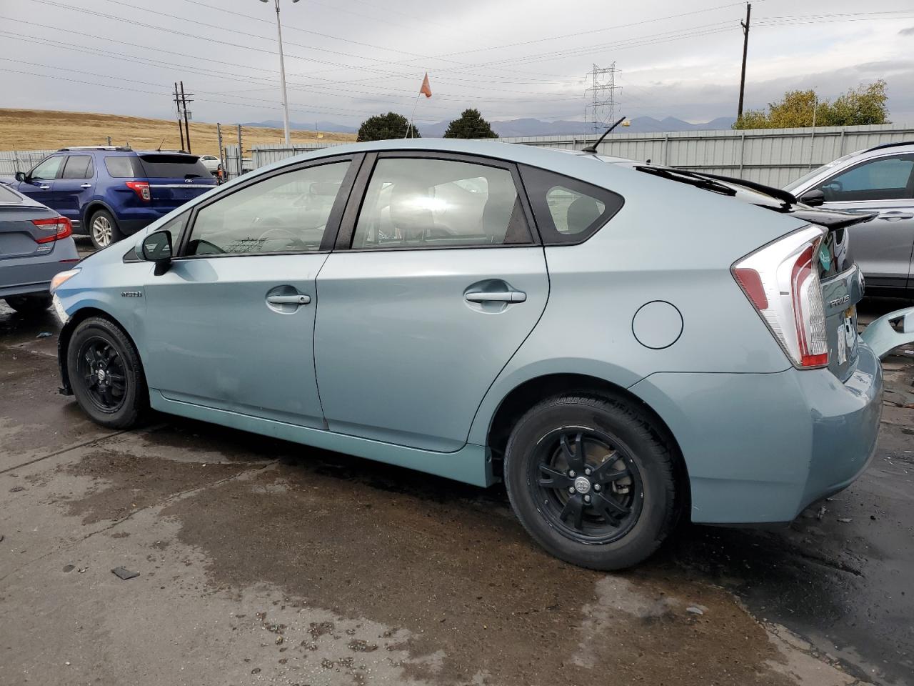 Lot #2919458427 2015 TOYOTA PRIUS