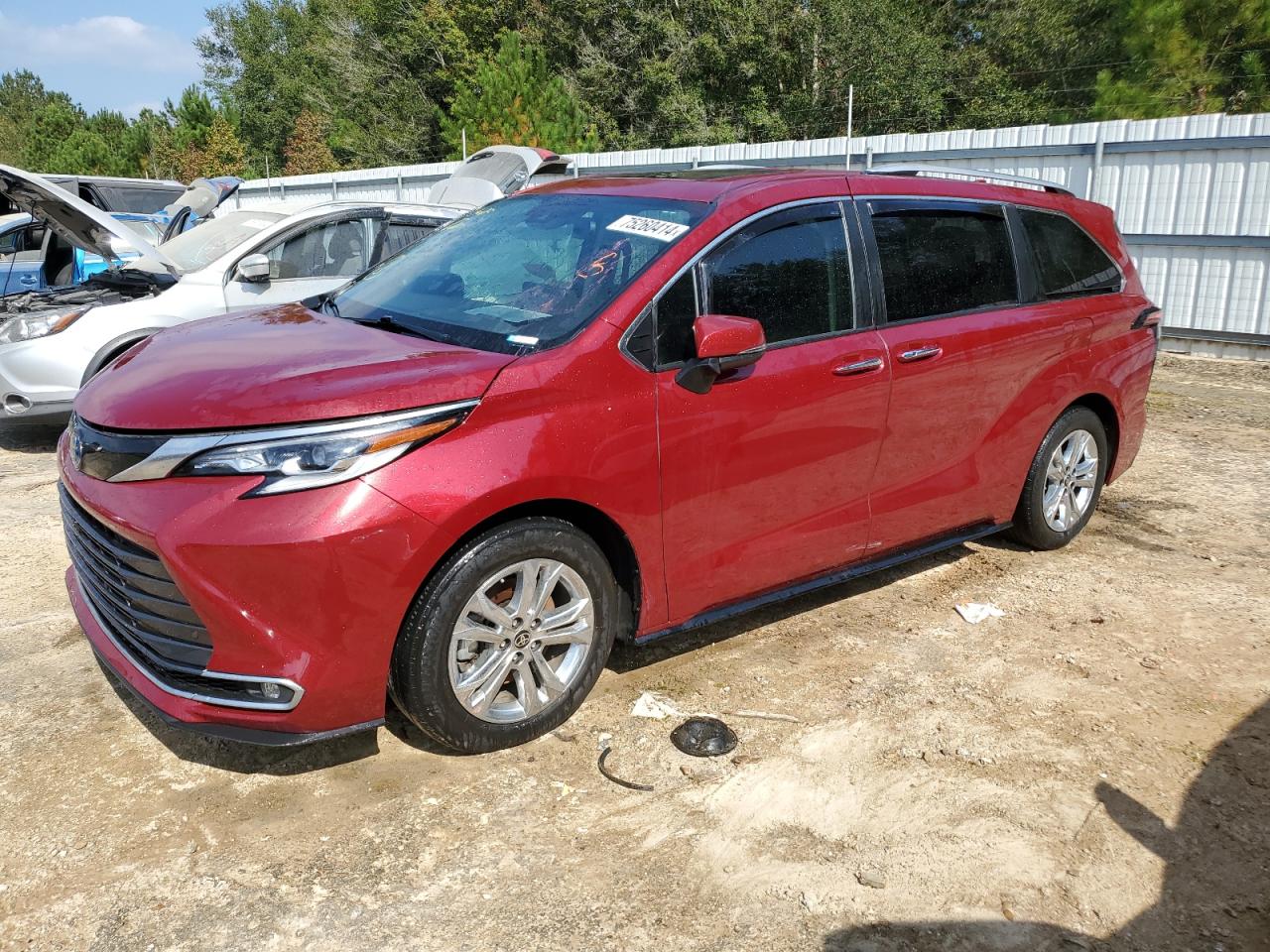 TOYOTA SIENNA LIMITED