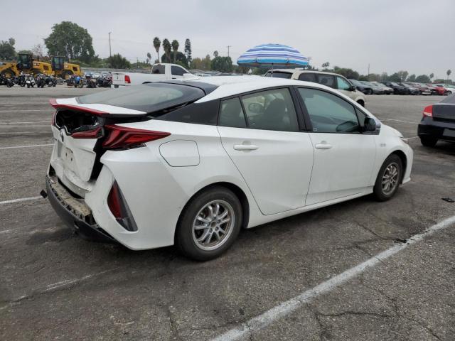 VIN JTDKARFP5H3031737 2017 Toyota Prius no.3