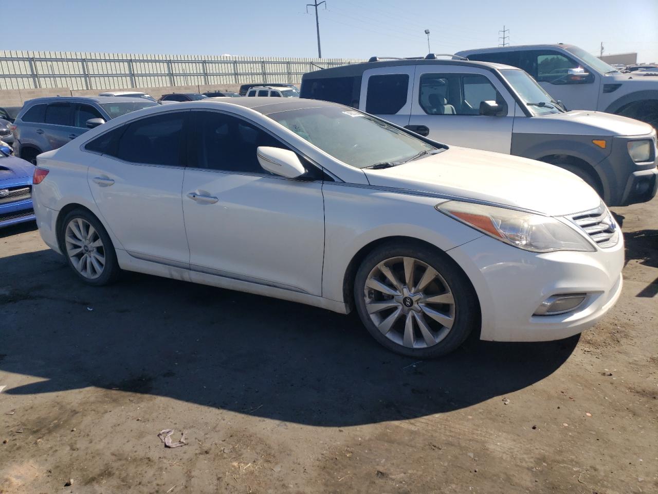 Lot #2911850938 2013 HYUNDAI AZERA GLS