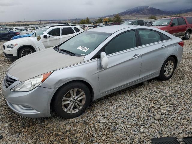 2013 HYUNDAI SONATA GLS 2013