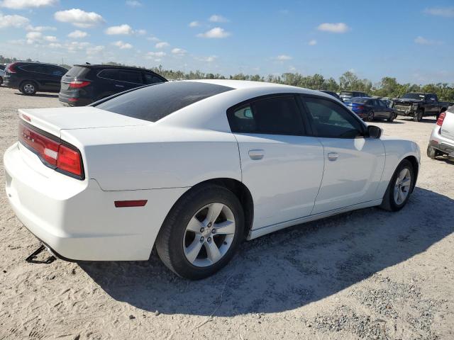 VIN 2C3CDXBG3DH640455 2013 Dodge Charger, SE no.3