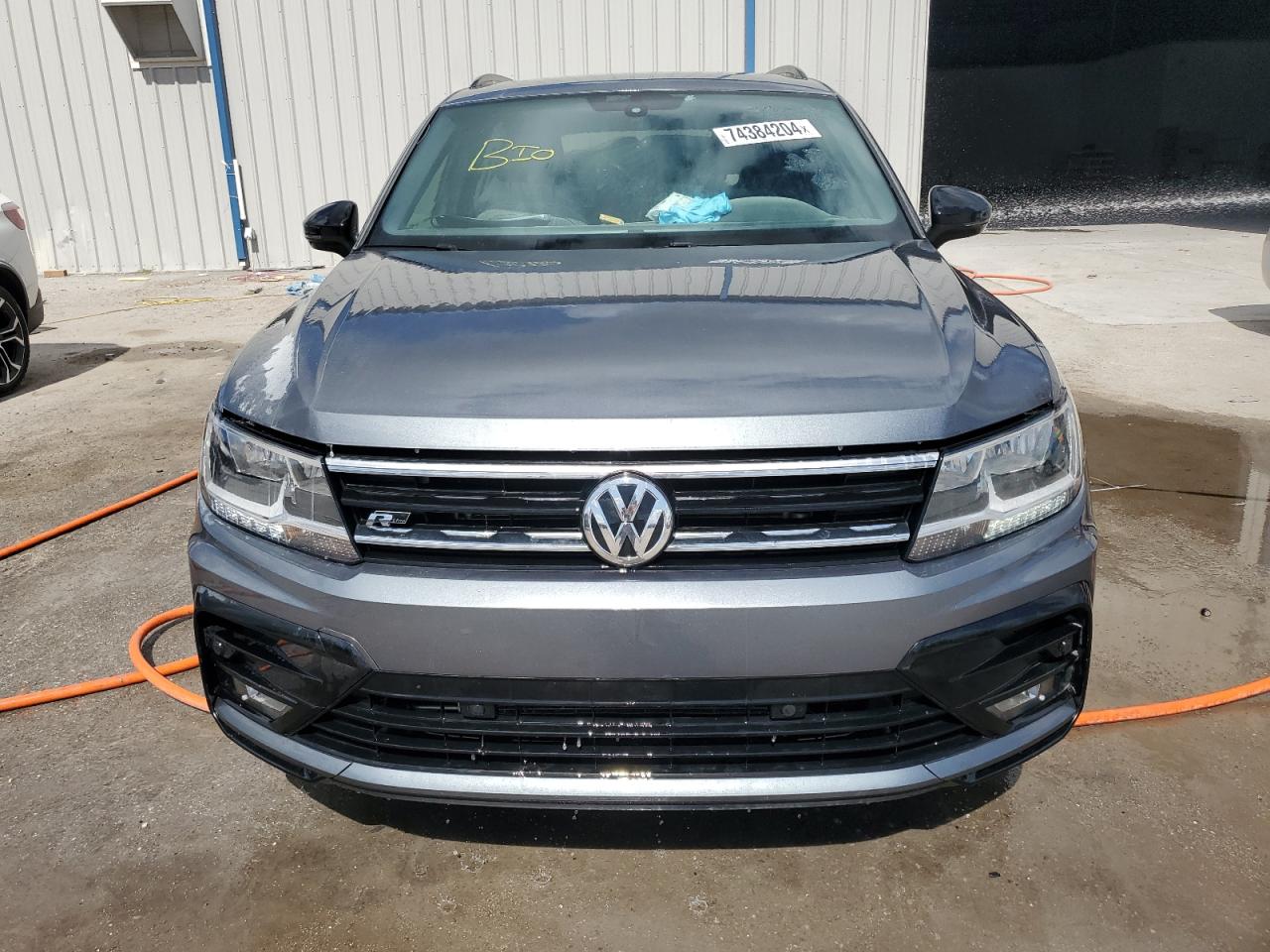 Lot #2991722151 2020 VOLKSWAGEN TIGUAN SE