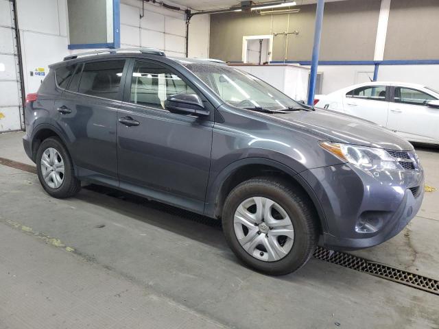 VIN JTMBFREV1FJ038355 2015 Toyota RAV4, LE no.4