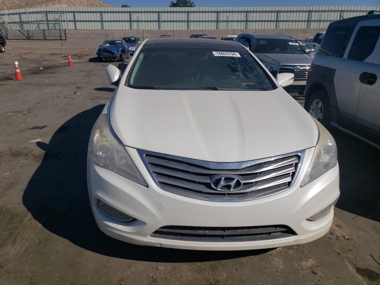 Lot #2911850938 2013 HYUNDAI AZERA GLS