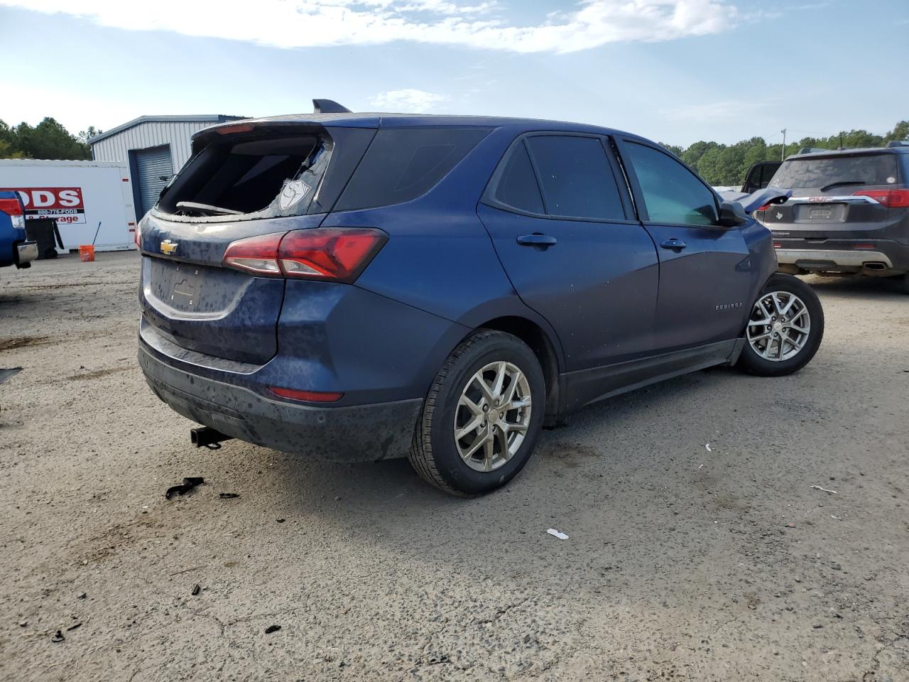 Lot #2962543749 2023 CHEVROLET EQUINOX LS