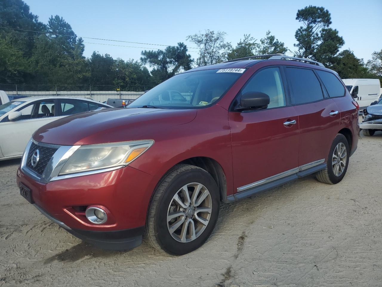 Nissan Pathfinder 2013 Wagon body style