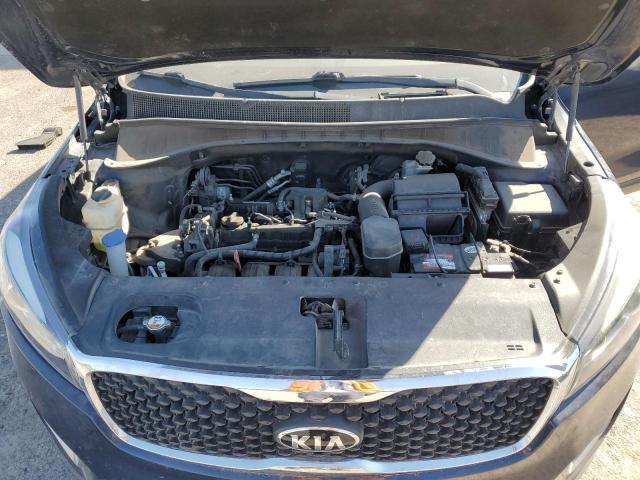 VIN 5XYPG4A3XGG181817 2016 KIA Sorento, LX no.12