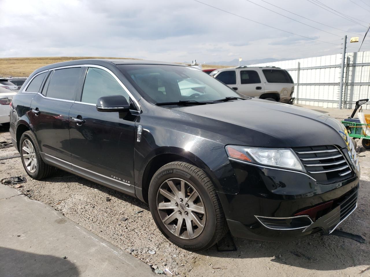 Lot #2986624237 2018 LINCOLN MKT