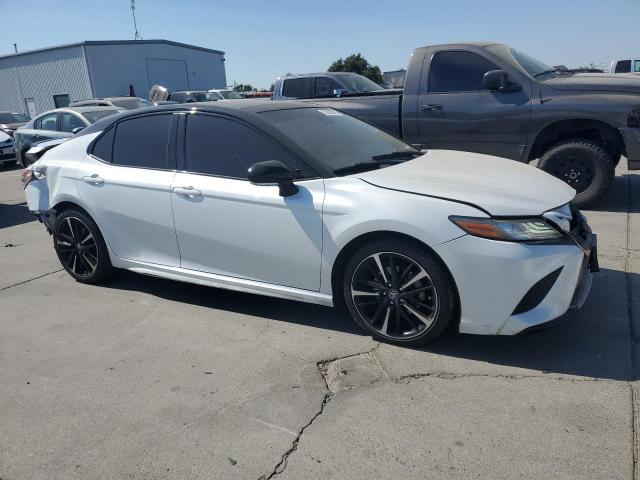 VIN 4T1B61HK4KU219019 2019 Toyota Camry, Xse no.4