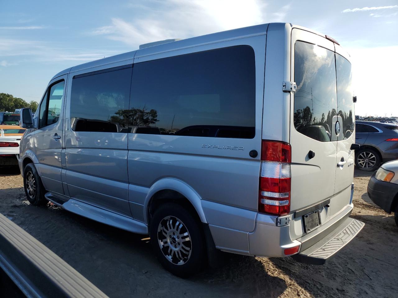 Lot #2998015235 2016 MERCEDES-BENZ SPRINTER 2