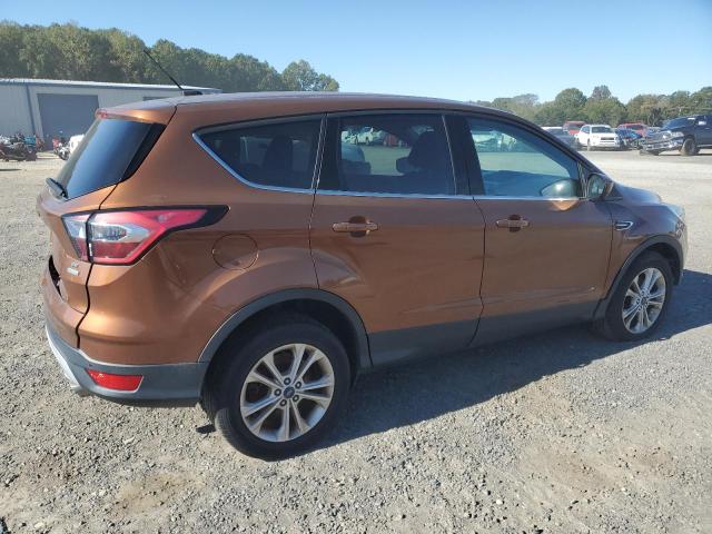 VIN 1FMCU0GD2HUC55615 2017 FORD ESCAPE no.3