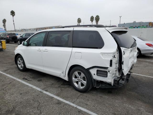 VIN 5TDKK3DCXFS677636 2015 Toyota Sienna, LE no.2