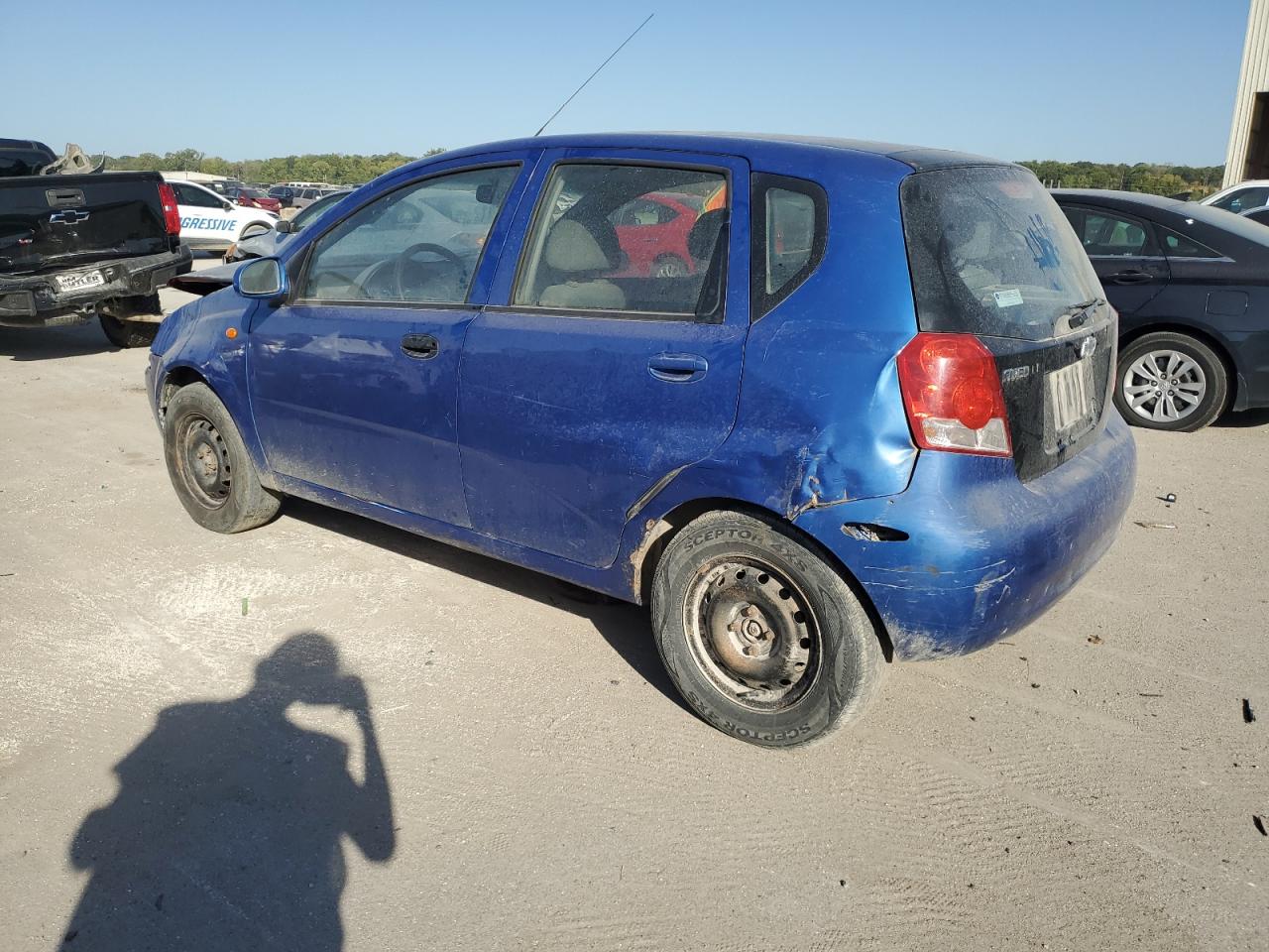 Lot #2921841975 2004 CHEVROLET AVEO