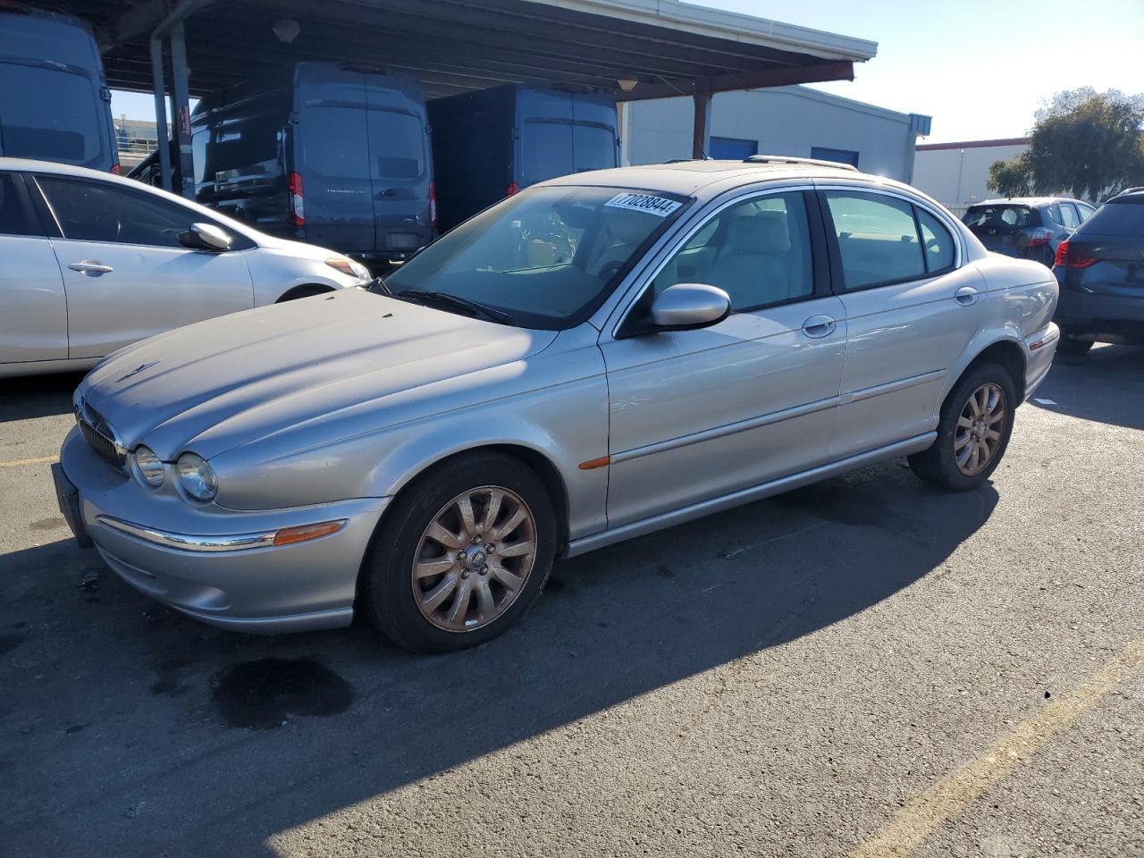  Salvage Jaguar X-Type