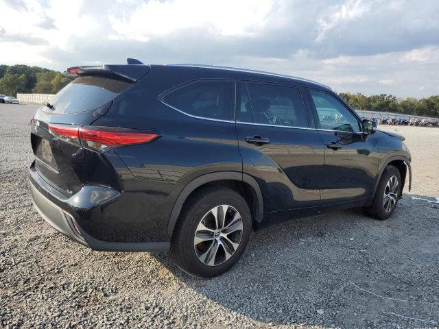 2021 TOYOTA HIGHLANDER - 5TDGZRAH6MS516783