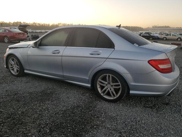 VIN WDDGF4HB3DA772492 2013 Mercedes-Benz C-Class, 250 no.2