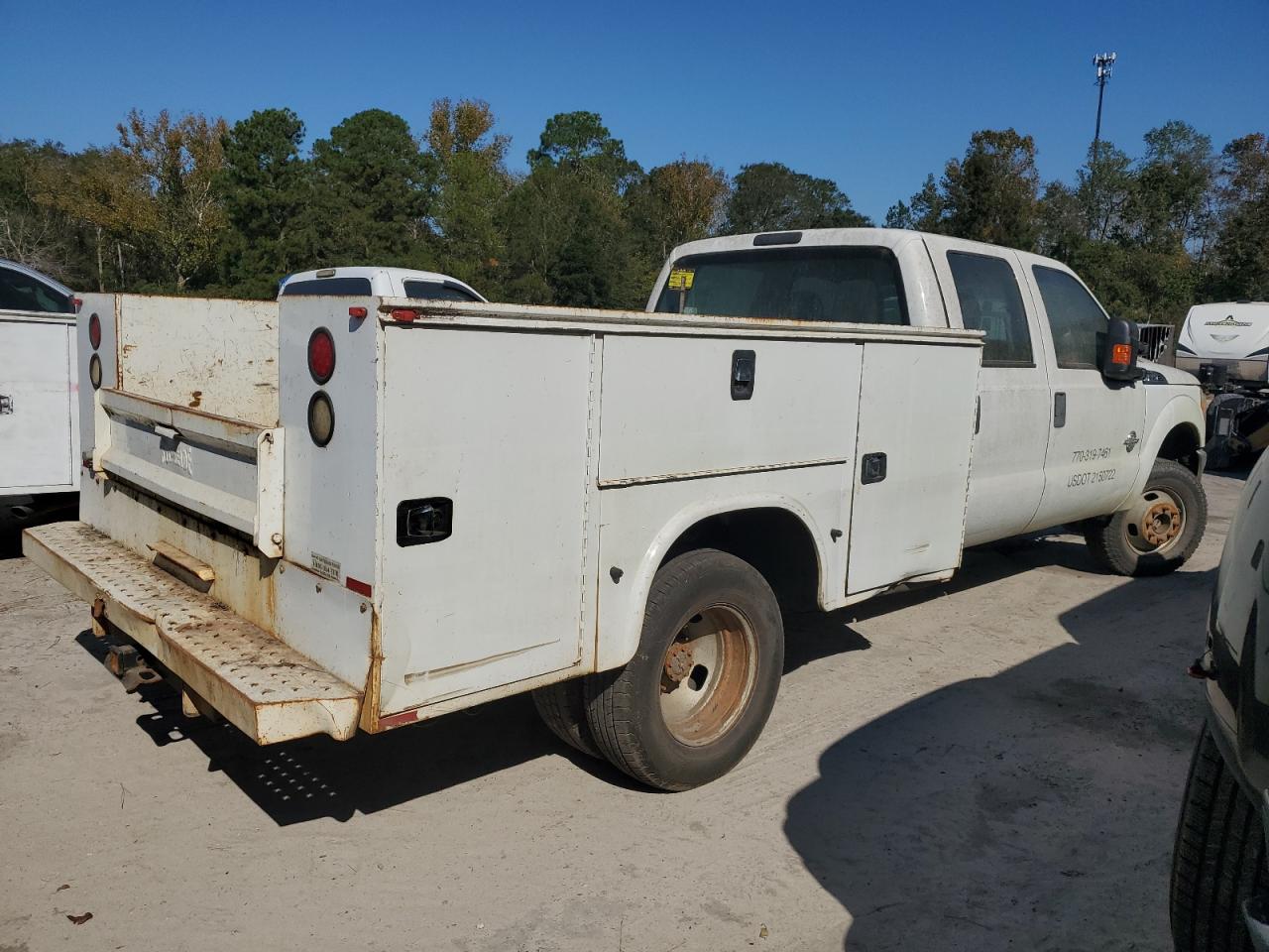 Lot #2940746496 2015 FORD F350 SUPER