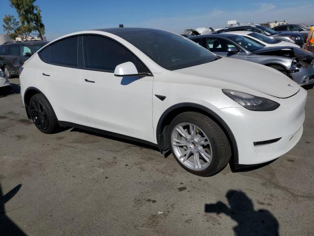 VIN 5YJYGDEE5MF153717 2021 Tesla MODEL Y no.4