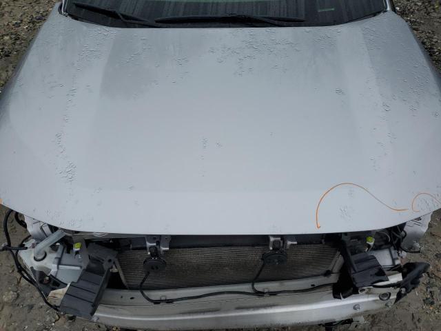 2019 TOYOTA RAV4 LE - JTMF1RFV1KJ024724