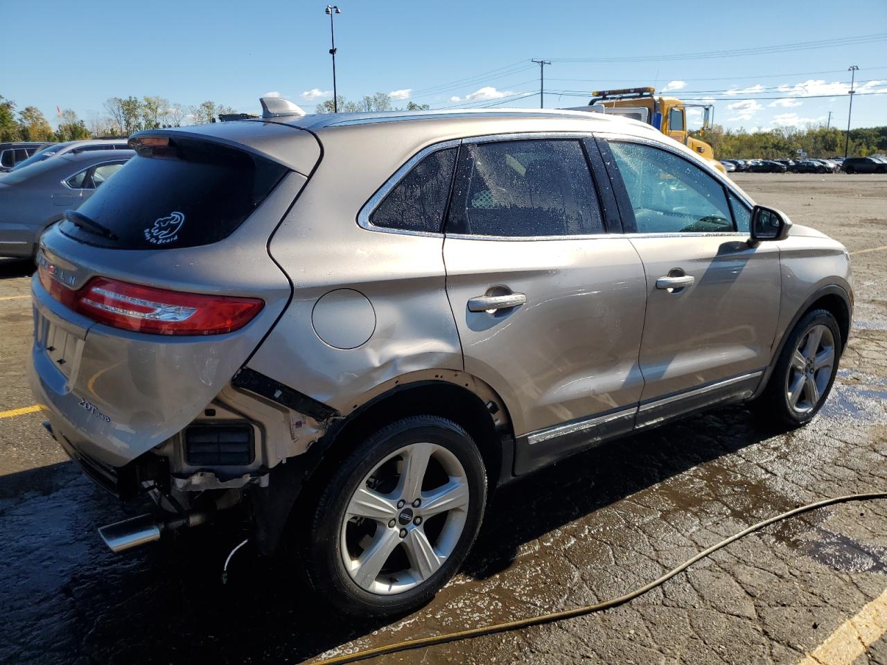 Lot #2945540102 2018 LINCOLN MKC PREMIE