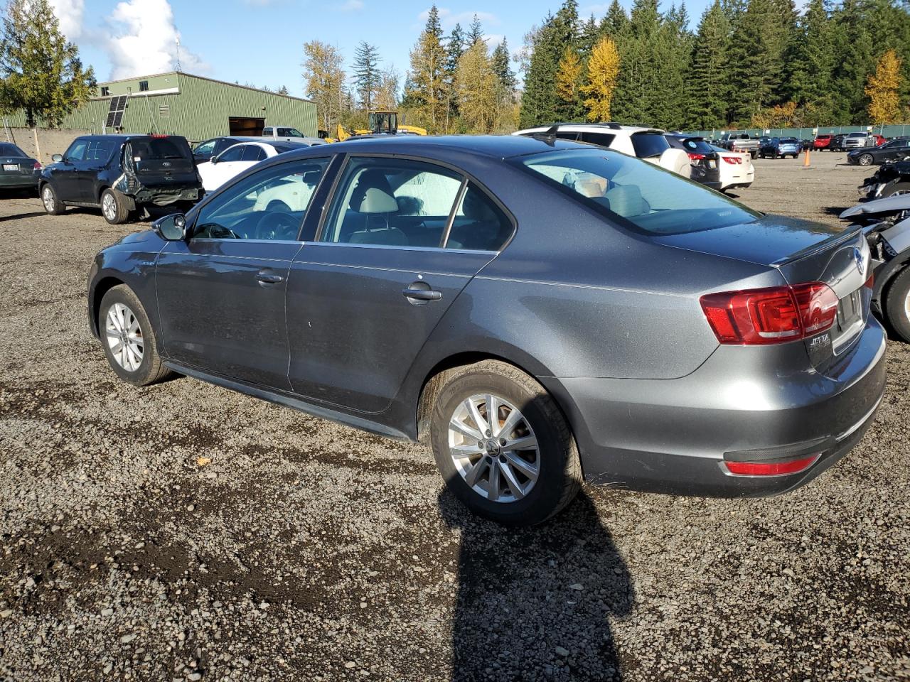 Lot #2926069713 2013 VOLKSWAGEN JETTA HYBR