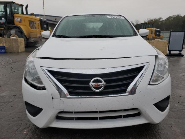 VIN 3N1CN7AP7GL860724 2016 NISSAN VERSA no.5