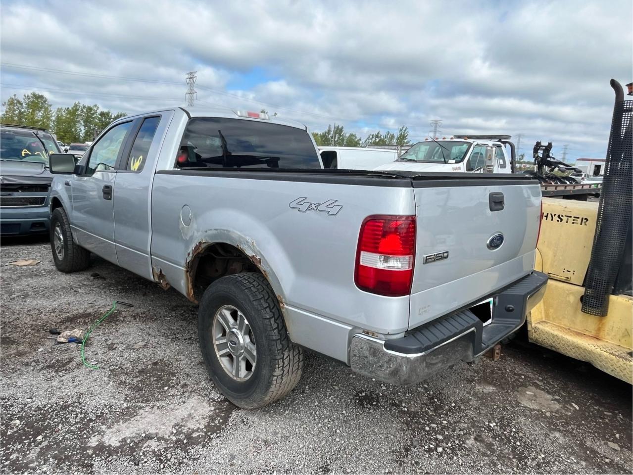 FORD F150 2005 gray 4dr ext gas 1FTPX14525NB15294 photo #4