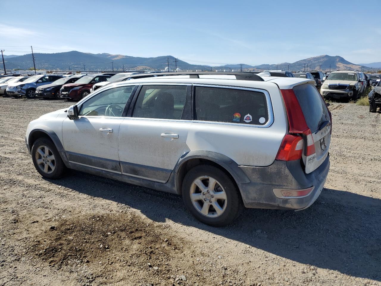 Lot #2962760093 2010 VOLVO XC70 3.2