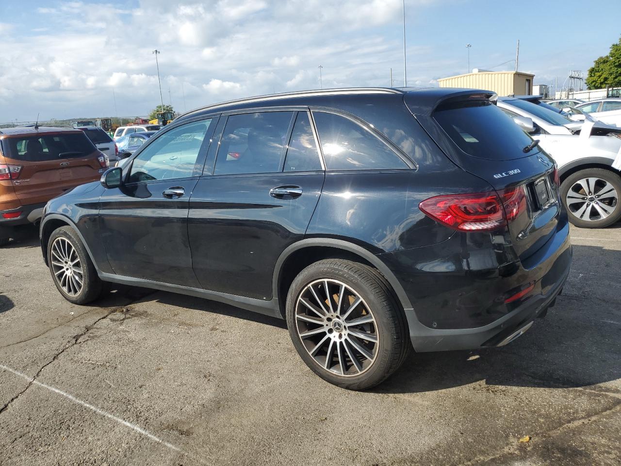 Lot #2991313120 2021 MERCEDES-BENZ GLC 300 4M