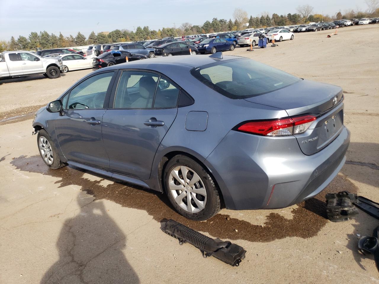 Lot #2945520137 2021 TOYOTA COROLLA LE