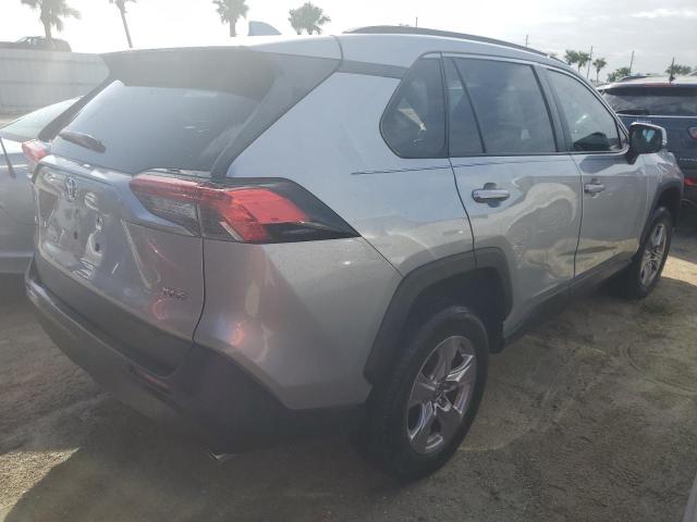 VIN 2T3W1RFV1NW203707 2022 Toyota RAV4, Xle no.3